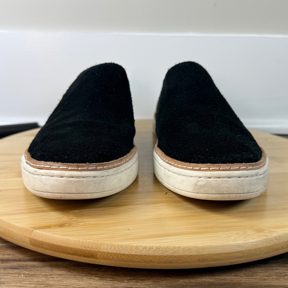 UGG Jass Slip On Sneakers Womens 8.5 Black Suede Tan Leather Good Condition - Picture 2 of 8